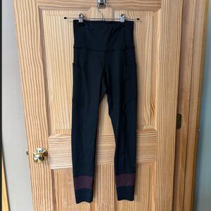 Cotopaxi Athletic Leggings Size XS in Black with Brown Detail